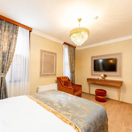 Brown Mansion Oldcity Otel