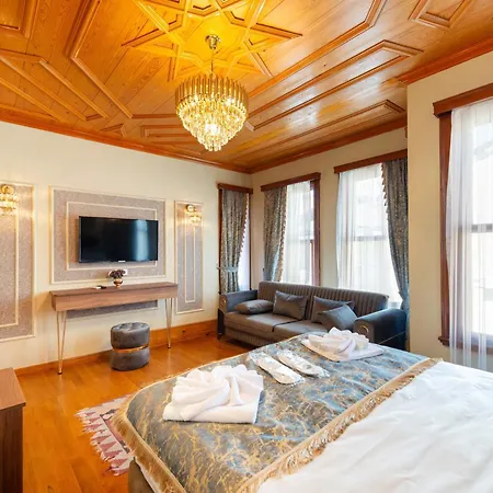 Brown Mansion Oldcity Otel *