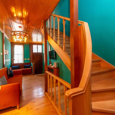 Brown Mansion Oldcity Otel