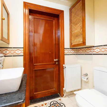 Brown Mansion Oldcity Otel *