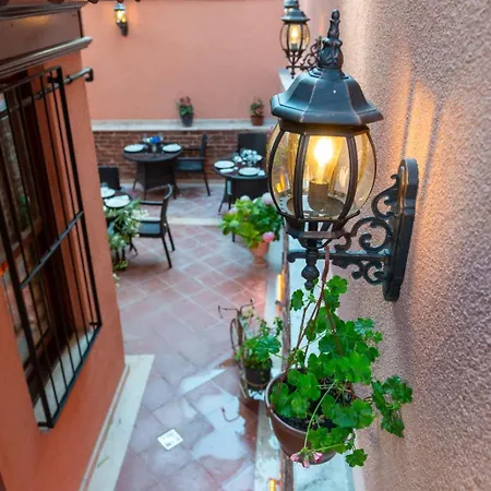 Szálloda Brown Mansion Oldcity *